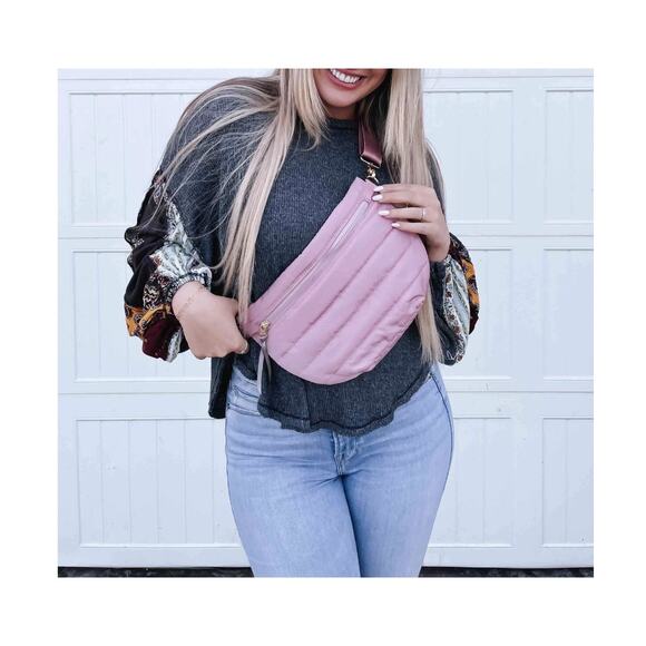 Pink Puffer Crossbody Bag - Picture 1 of 2